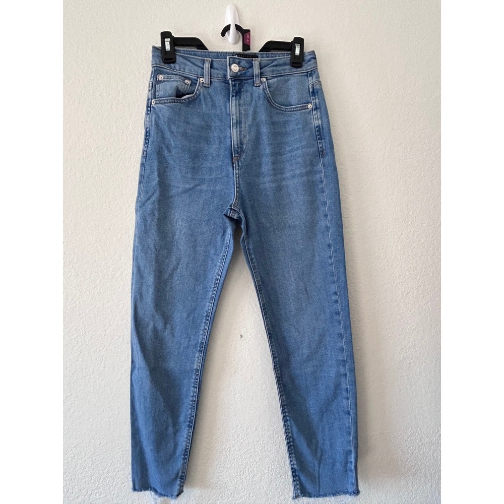 ASOS High Waisted Straight Leg Classic Jeans Medium Wash Size 26‎